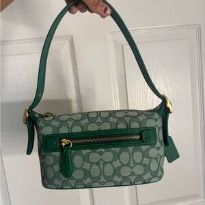 ❌SOLD ❌❌Coach demi shoulder bag re - edition do not buy